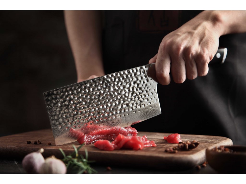 Šéfkuchařský nůž je ideální pro přípravu na grilování