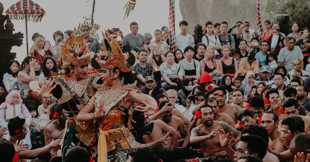 Tradiční thajské festivaly plné barev, hudby a tance