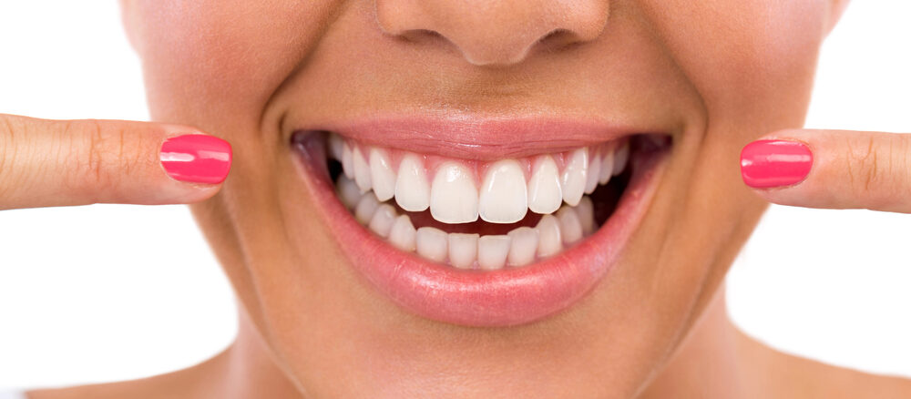Jak účinně odstranit zubní kámen v pohodlí vašeho domova